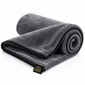 MOĆNI PEŠKIR ZA KOLA – PREMIUM MIKROFIBER 60 × 120 CM
